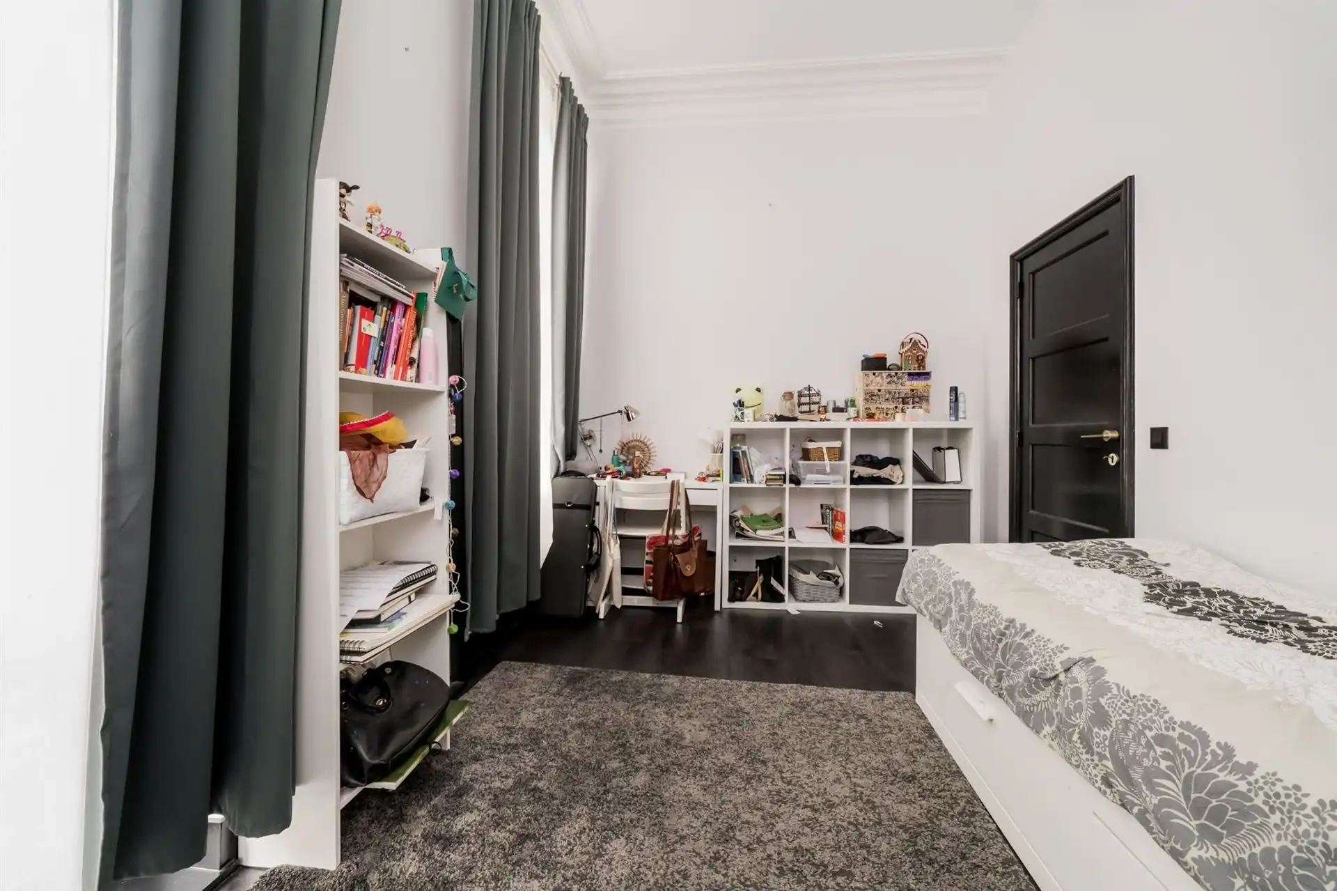 Uniek, gerenoveerd herenhuis op een toplocatie in de Europese wijk foto 17