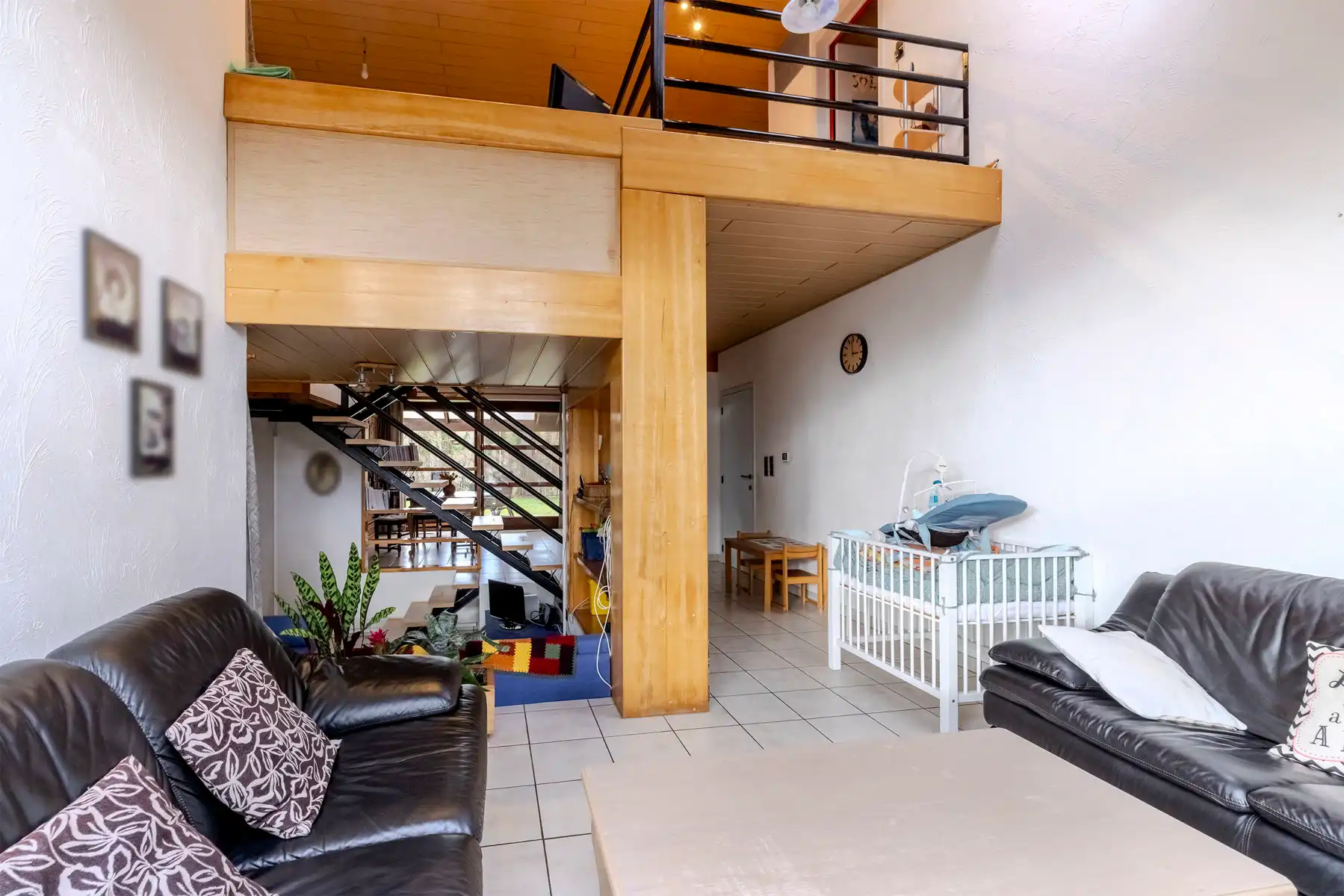 OB met 4 slpk, garage en tuin gelegen in doodlopende straat foto 6