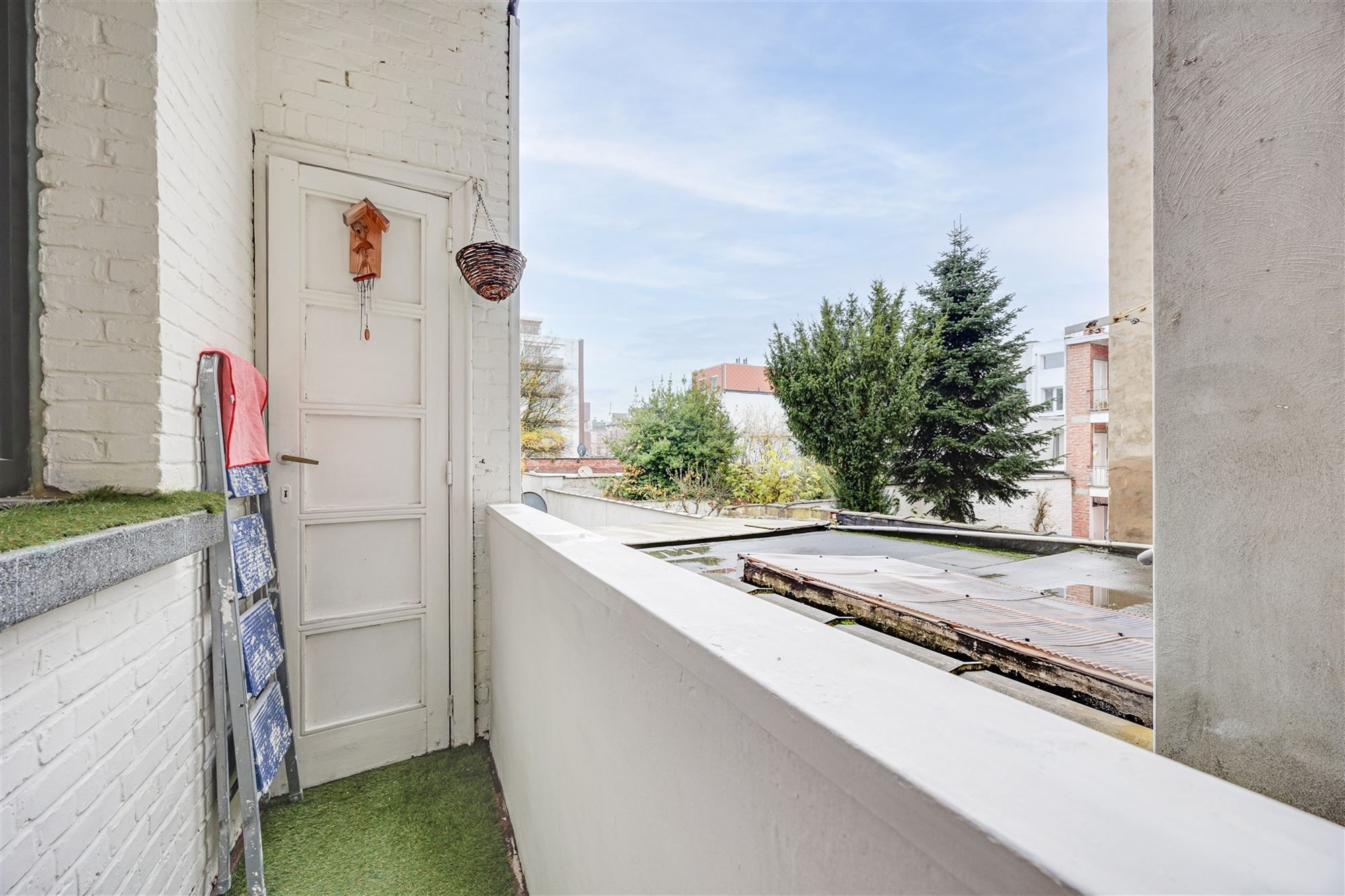 Zeer ruim en licht 3 slk appt met terras foto 16