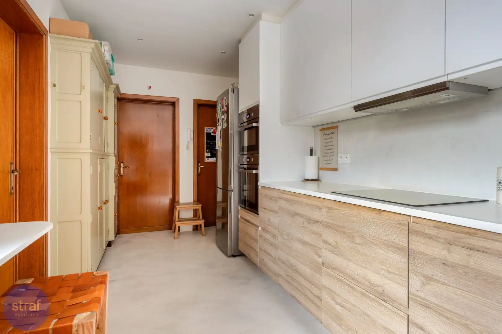 Groot wonen met 6 slaapkamers en een tuin in bruisend Kapellen foto 7