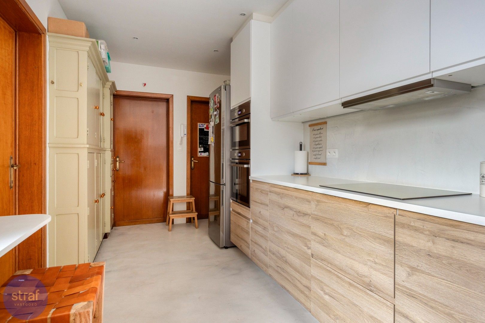 Groot wonen met 6 slaapkamers en een tuin in bruisend Kapellen foto 7