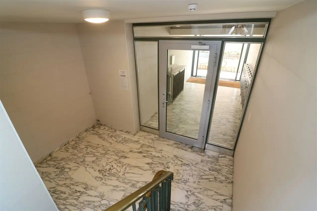 Karaktervol app. met 2 slpks en garage in hartje centrum foto 34