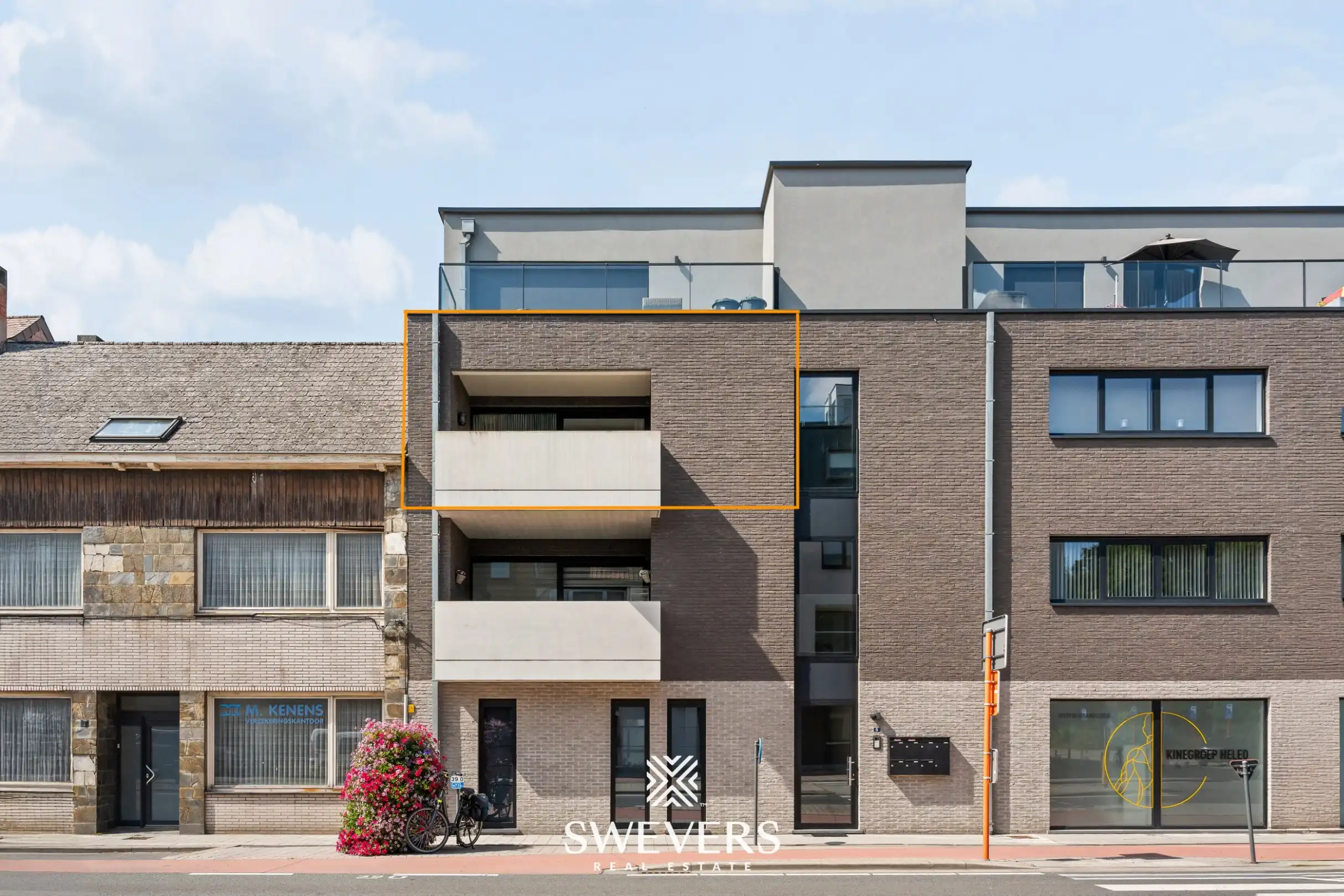 Modern en energiezuinig appartement te huur in het centrum van Leopoldsburg foto {{pictureIndex}}