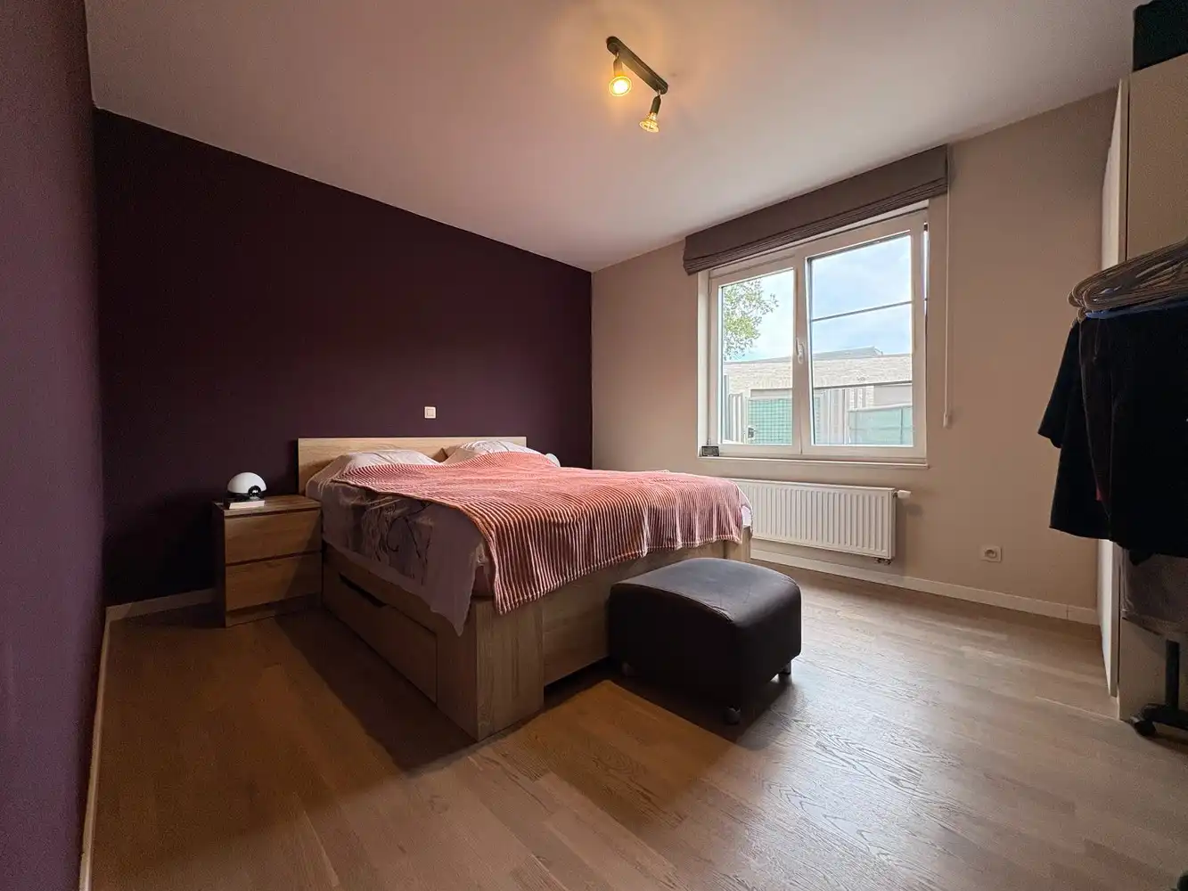 Gelijkvloers appartement met twee slaapkamers + autostaanplaats foto 6