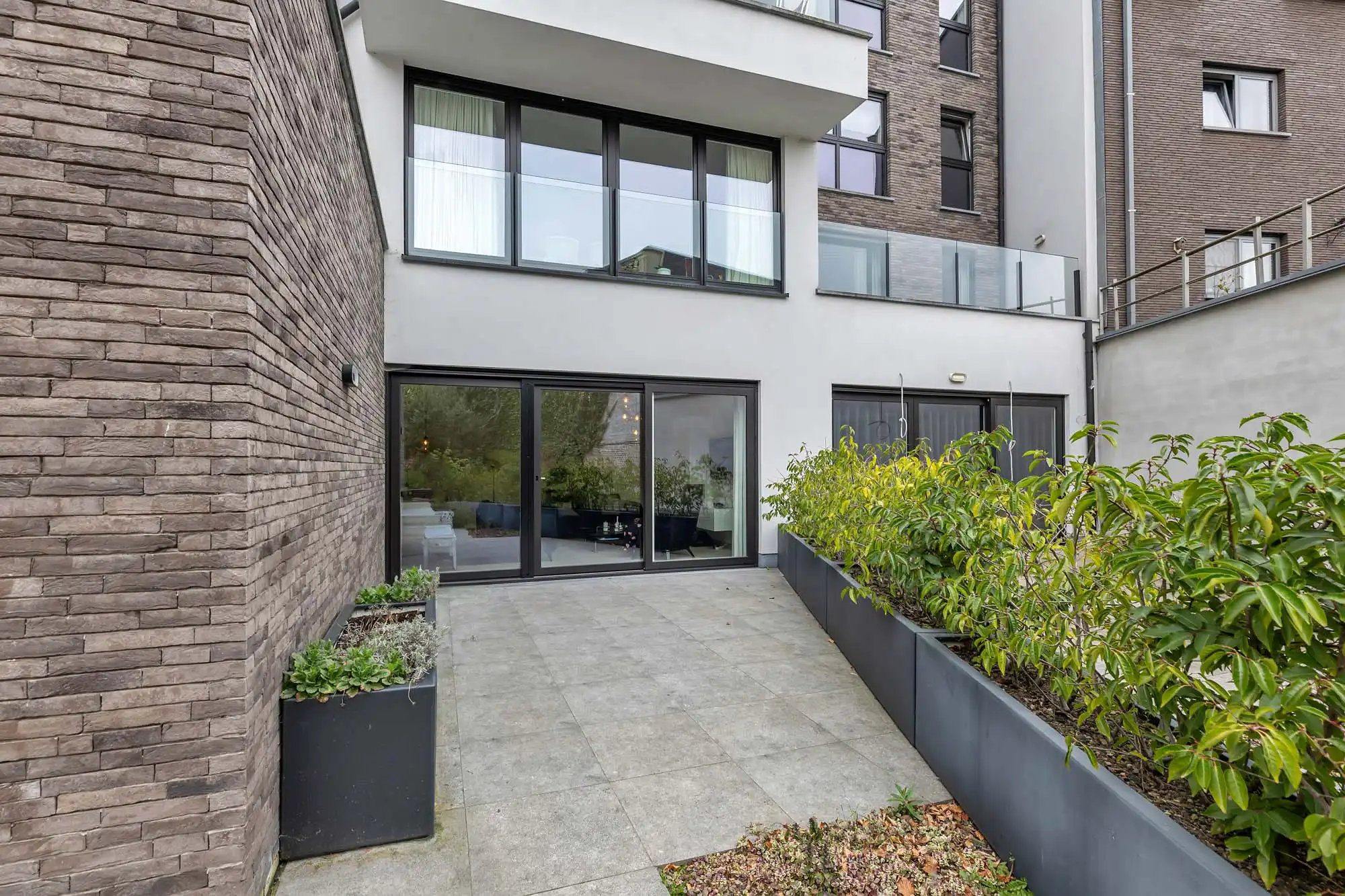 Recent en ruim gelijkvloers app met ruim terras foto 22