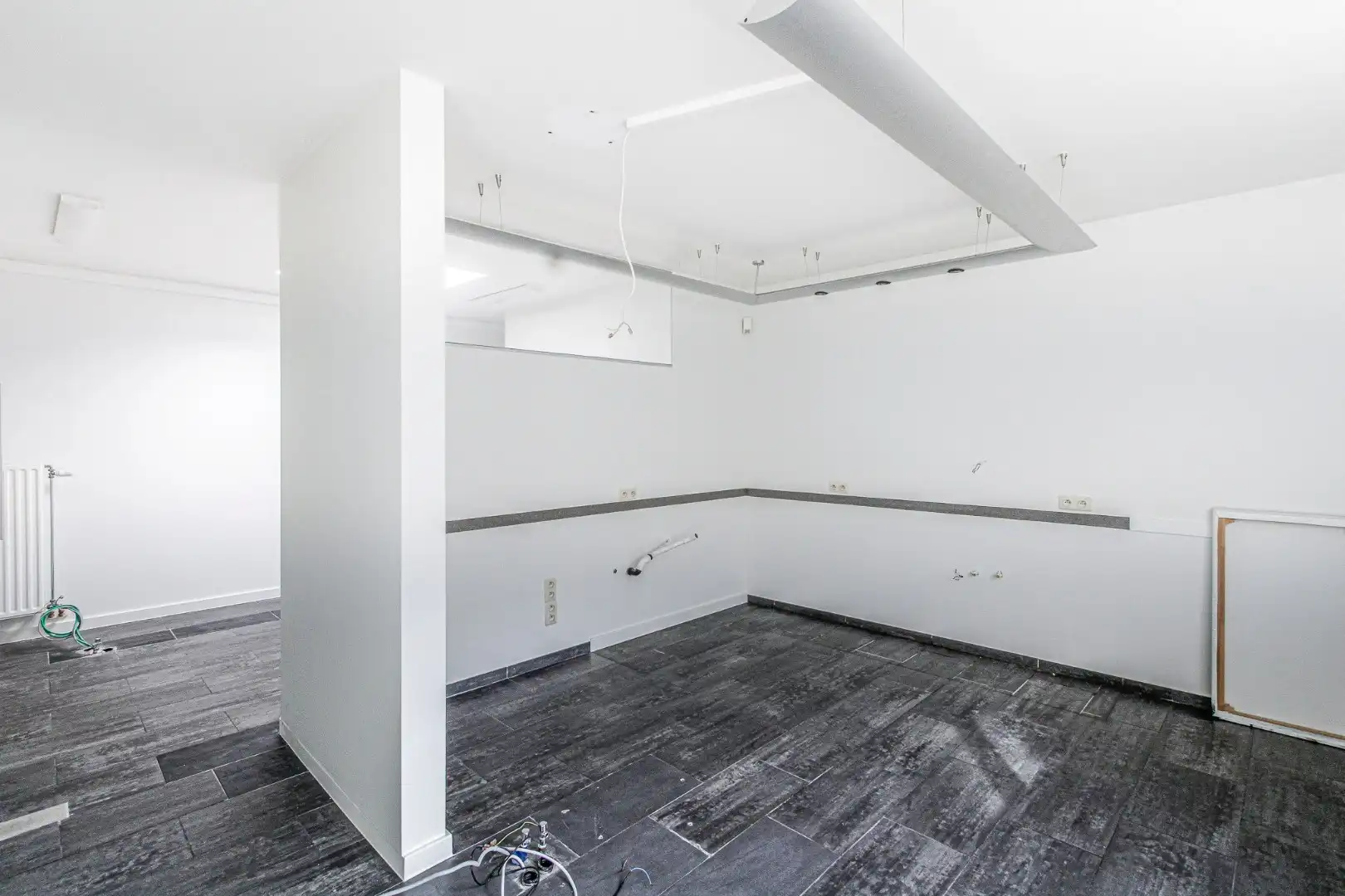 Commercieel handelspand met garage te Blankenberge te koop foto 4