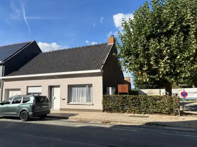 Te moderniseren halfopen woning met 2 slaapkamers (meer mogelijk), grote tuin en garage op een totale grondoppervlakte van 645m². foto 10