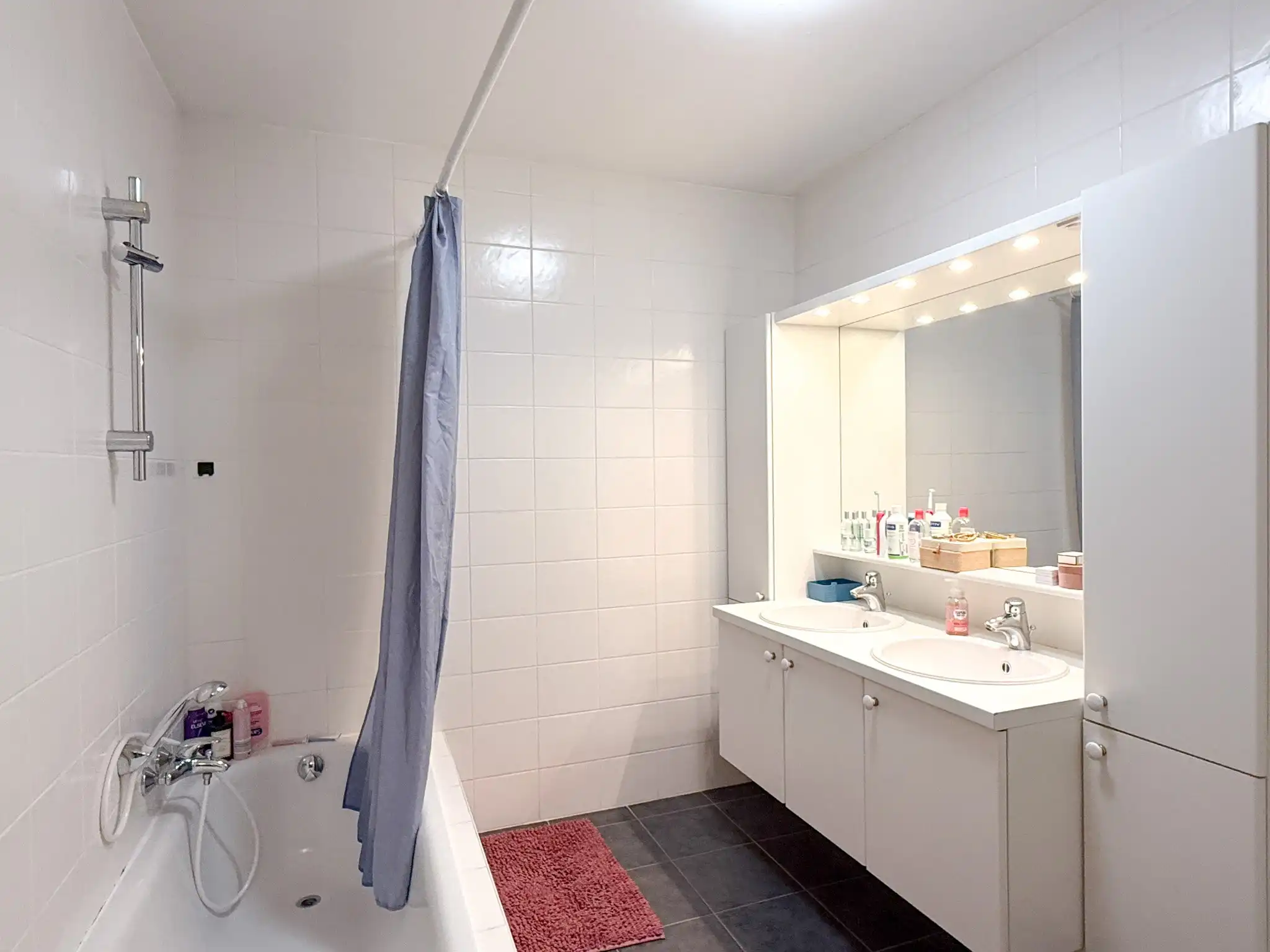 Rustig gelegen appartement nabij centrum Melsele met twee slaapkamers en garage foto 6