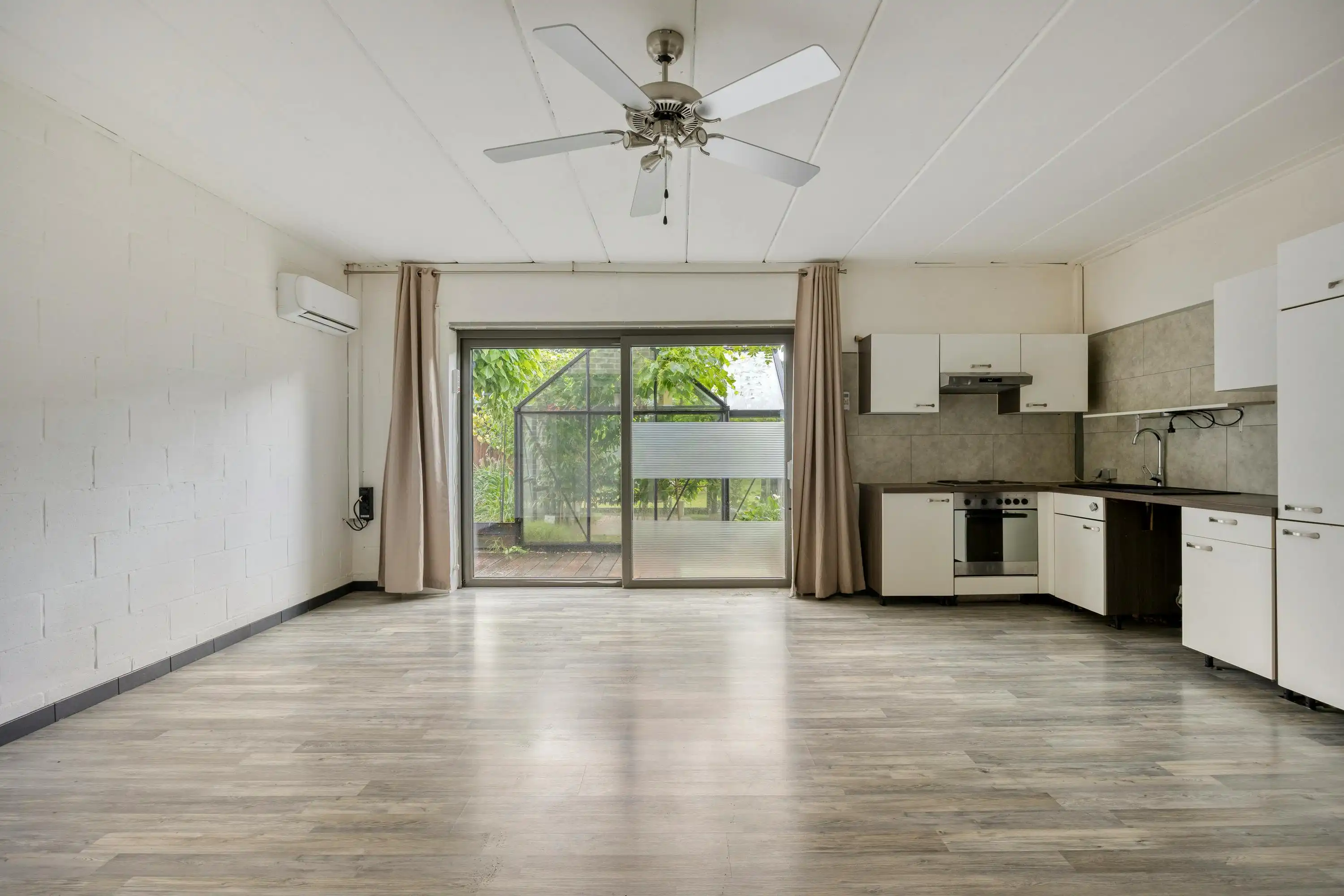 Recente woning met mooie tuin en mogelijkheid tot 2 woonentiteiten foto 10