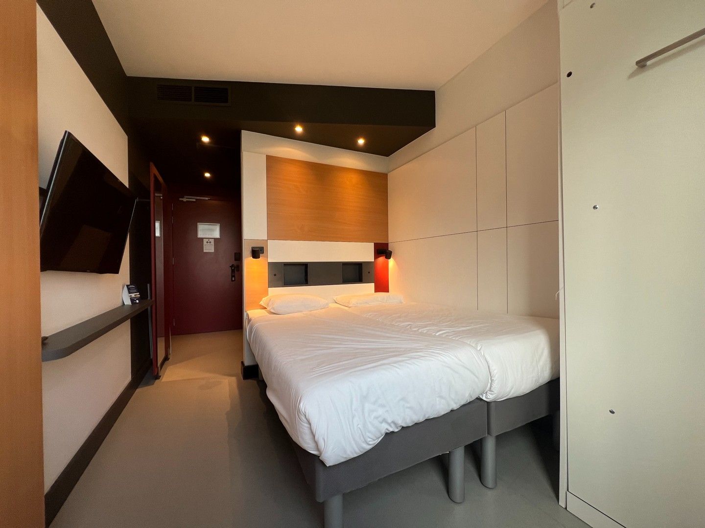 Hotelkamer te koop in het Ibis-hotel foto 3