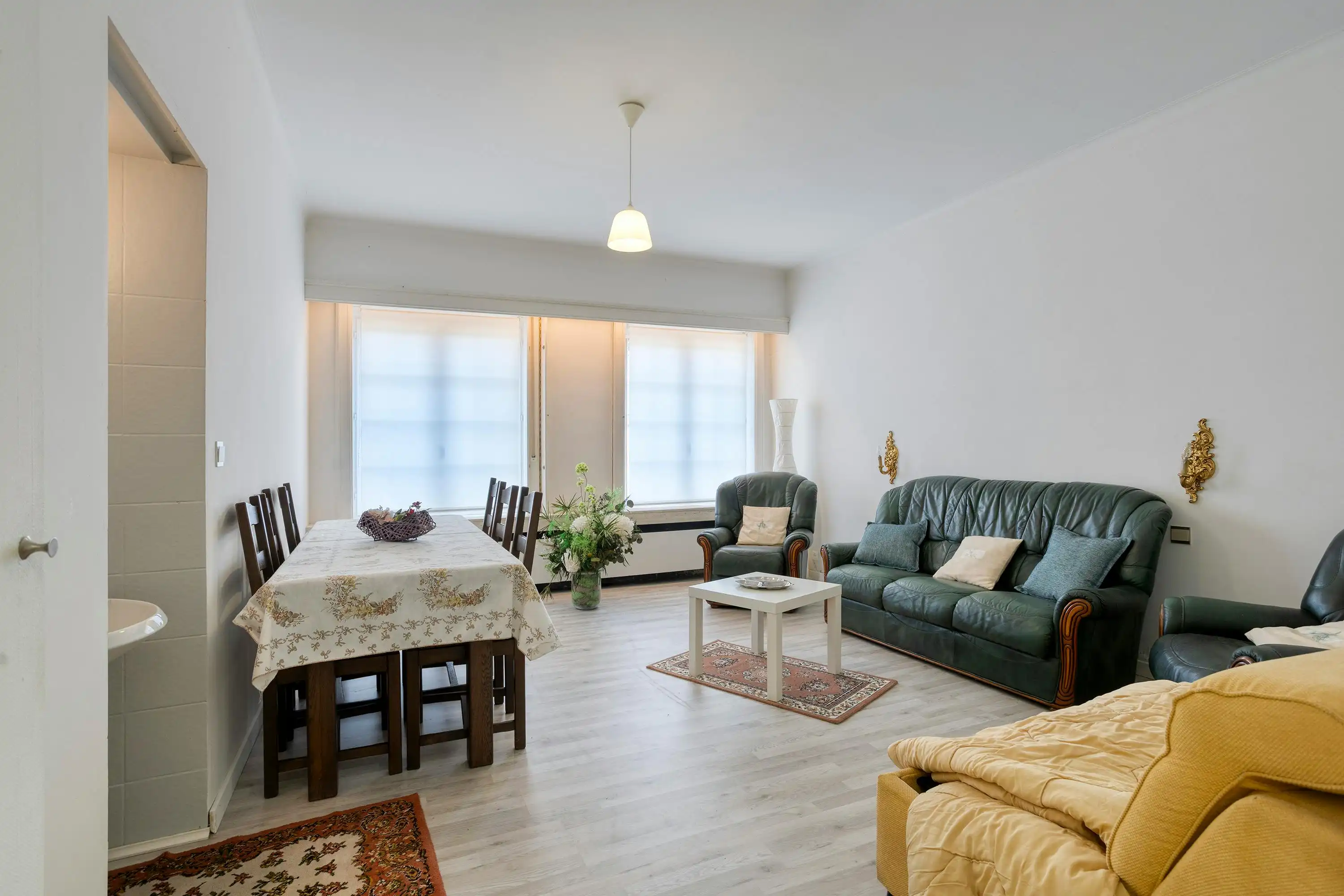 Mooi gelegen landhuis te koop in Meerbeke foto 18