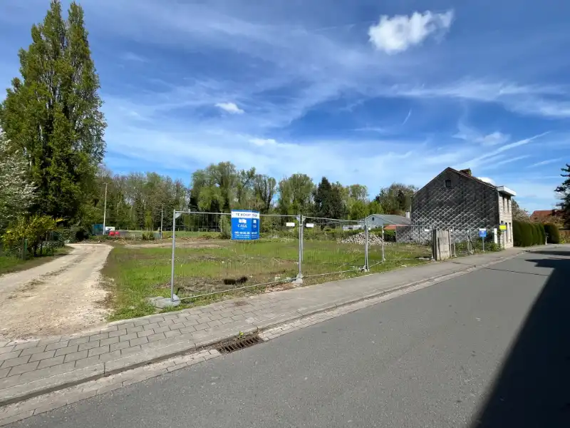 Bouwgrond te koop foto {{pictureIndex}}