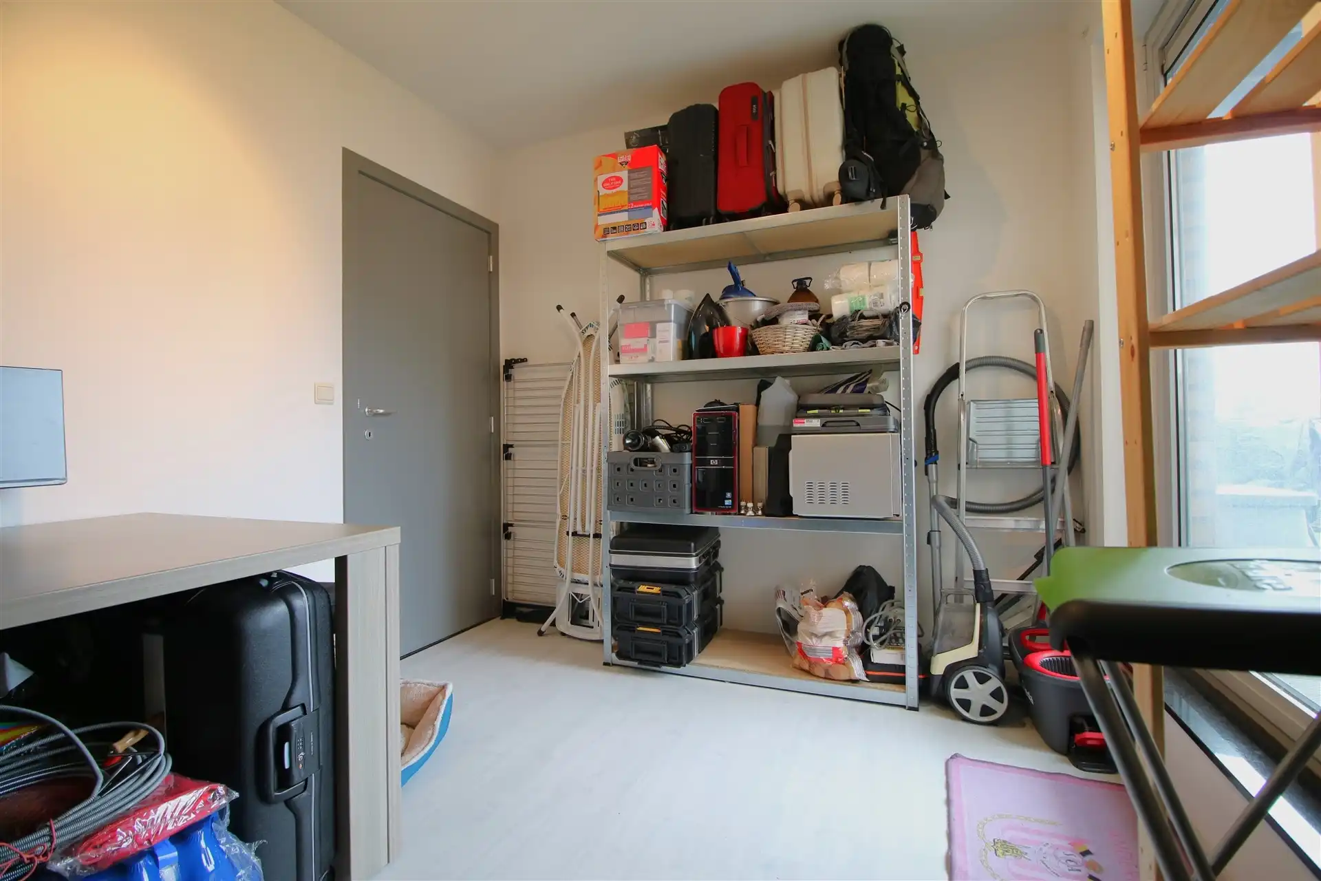 Instapklaar 2-slpk appt met terras en lift foto 15