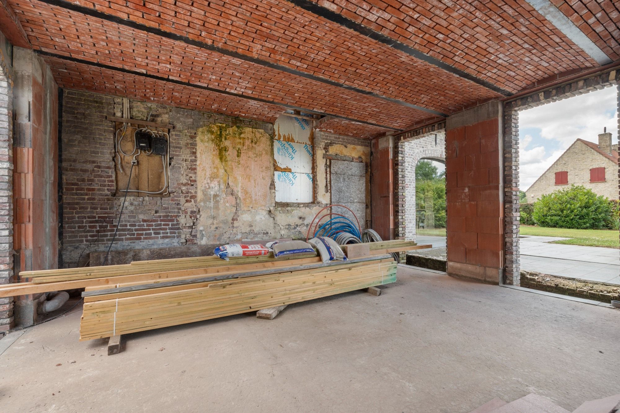 Charmante hoeve met paardenstallingen en schuur op 11.908 m² vlakbij het Drongengoed foto 24