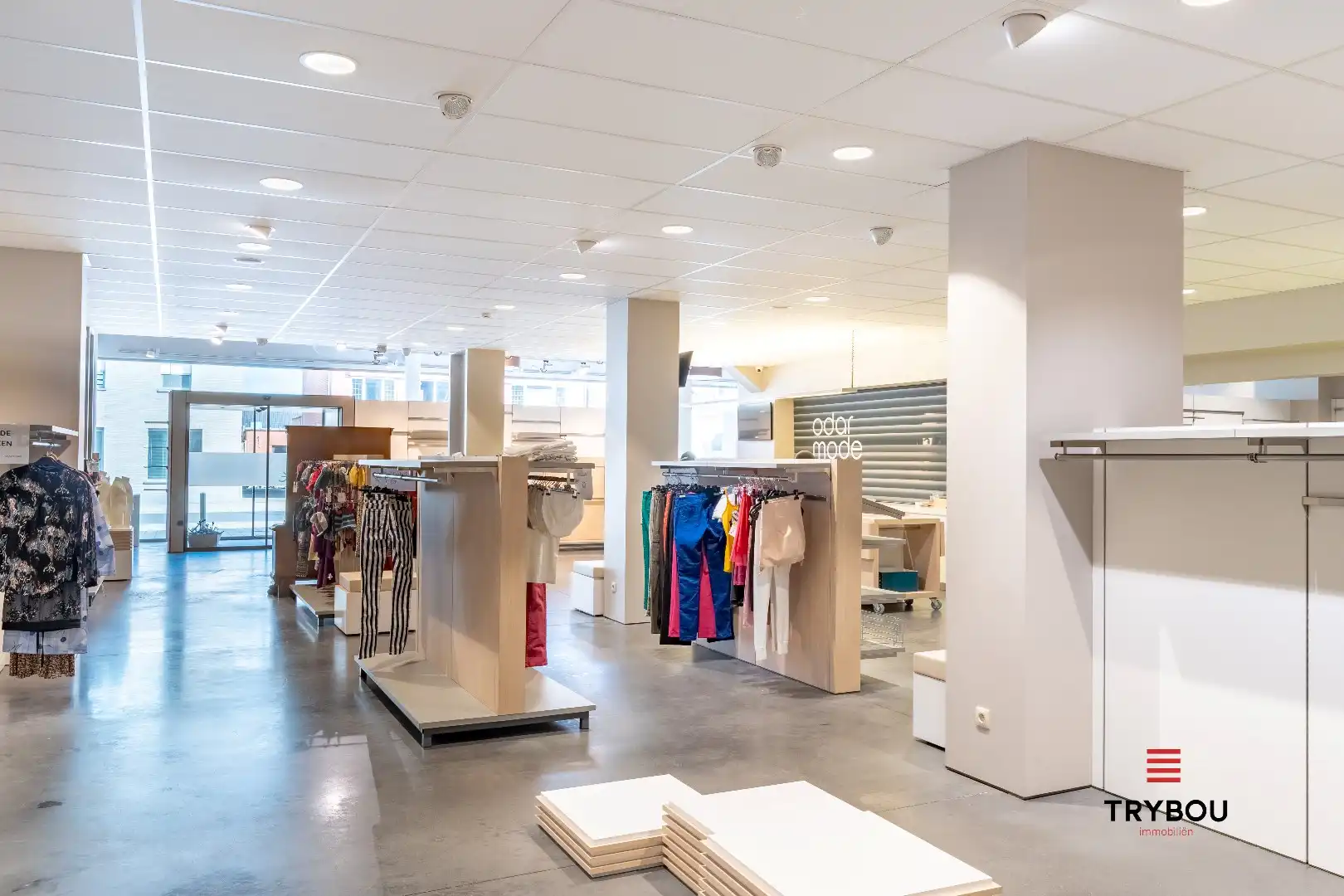 Te koop handelszaak + woning  foto 27