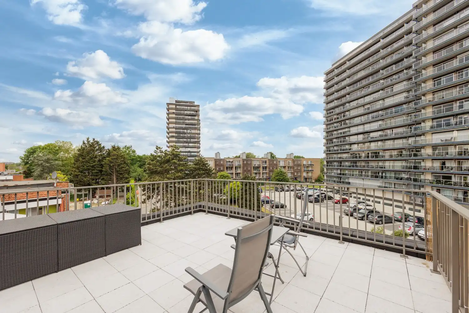 Instapklaar en energiezuinig appartement met zonnig terras op centrale ligging foto 7