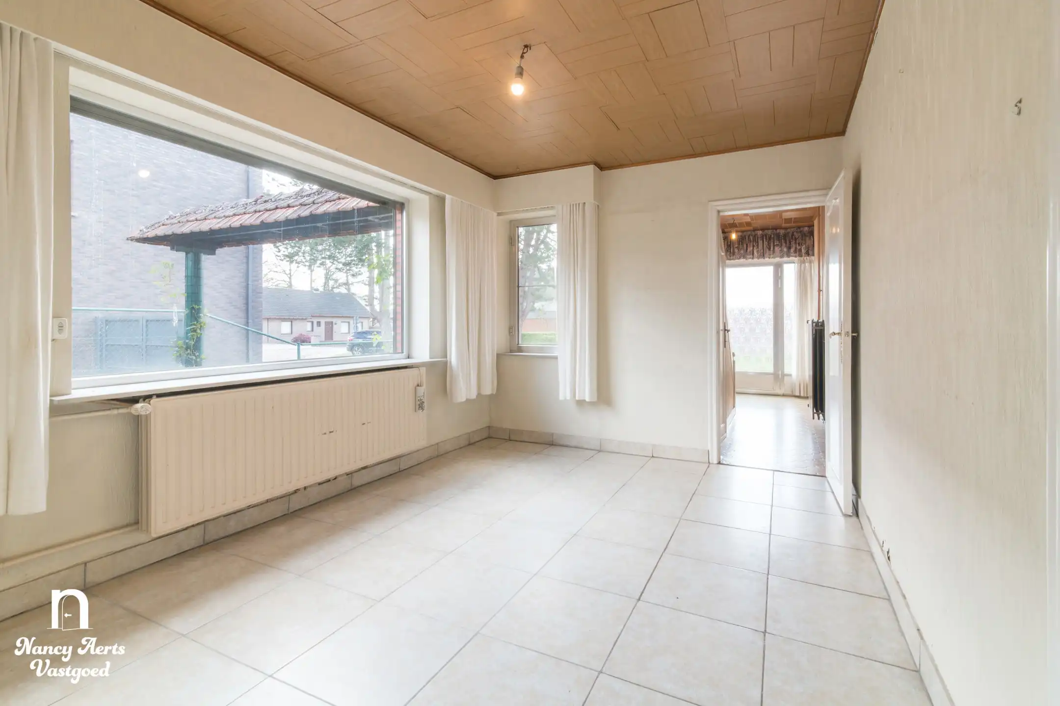 Charmante gezinswoning met mogelijkheden op royaal perceel foto 16