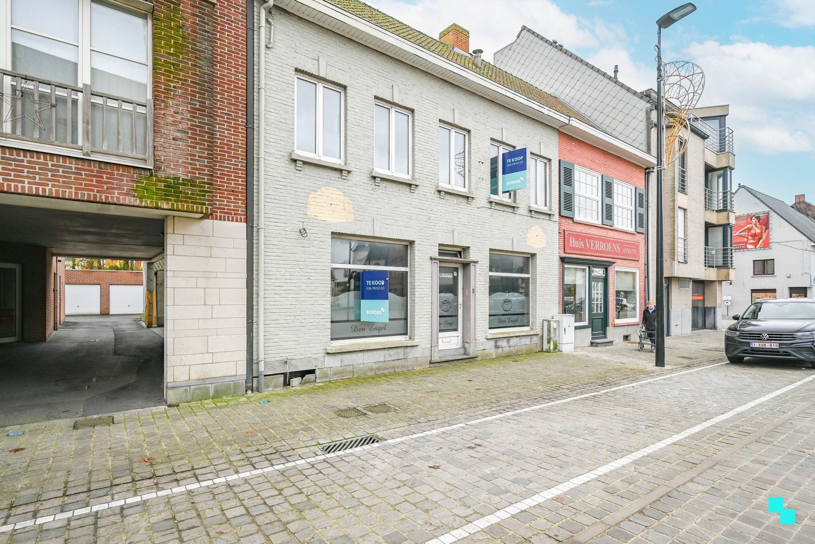 Handelspand met naastgelegen uitweg te Oostrozebeke foto 23