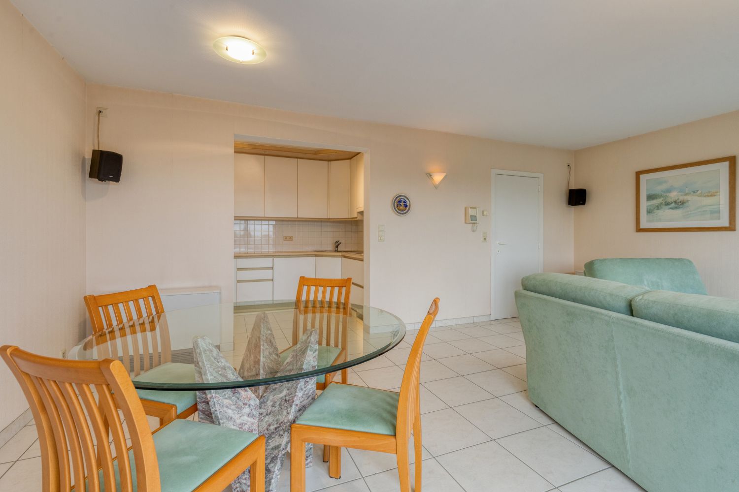 Zongericht appartement op topligging met garage! foto 5