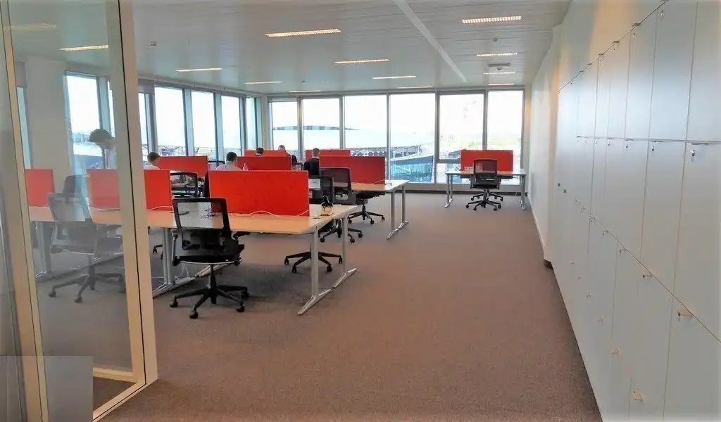 Energiezuinige kantoren te huur in Blue Towers in Gent foto 7