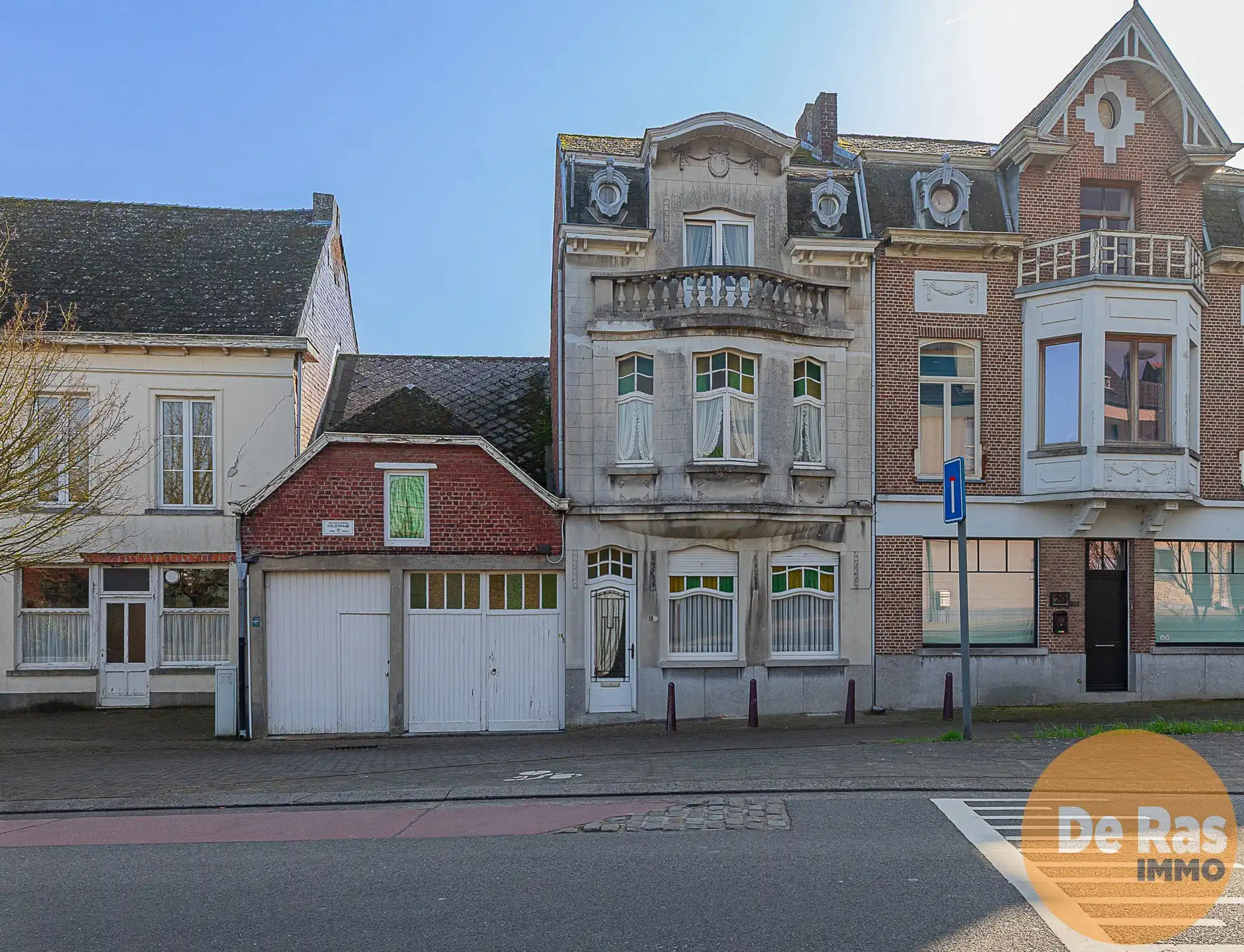 Hoofdfoto van de publicatie: NIEUWERKERKEN - KARAKTERISTIEKE BURGERWONING