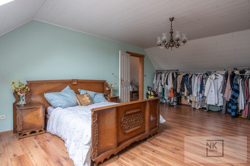 Charmante fermette woning met 4 slaapkamers, bureau en ruime werkplaats op een prachtig perceel in Arendonk! foto 35