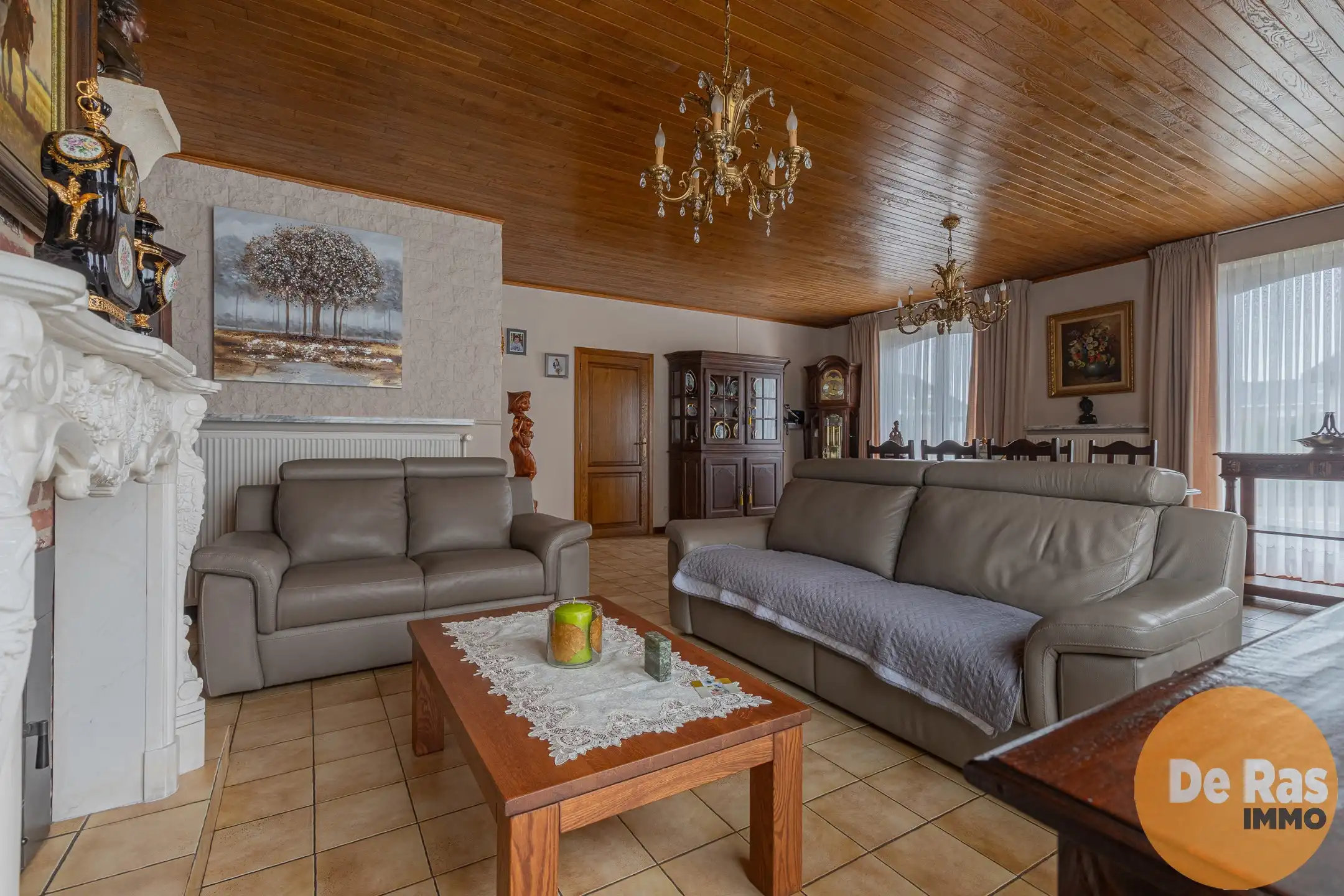 HILLEGEM - Mooie bungalow in rustige woonwijk op toplocatie foto 5