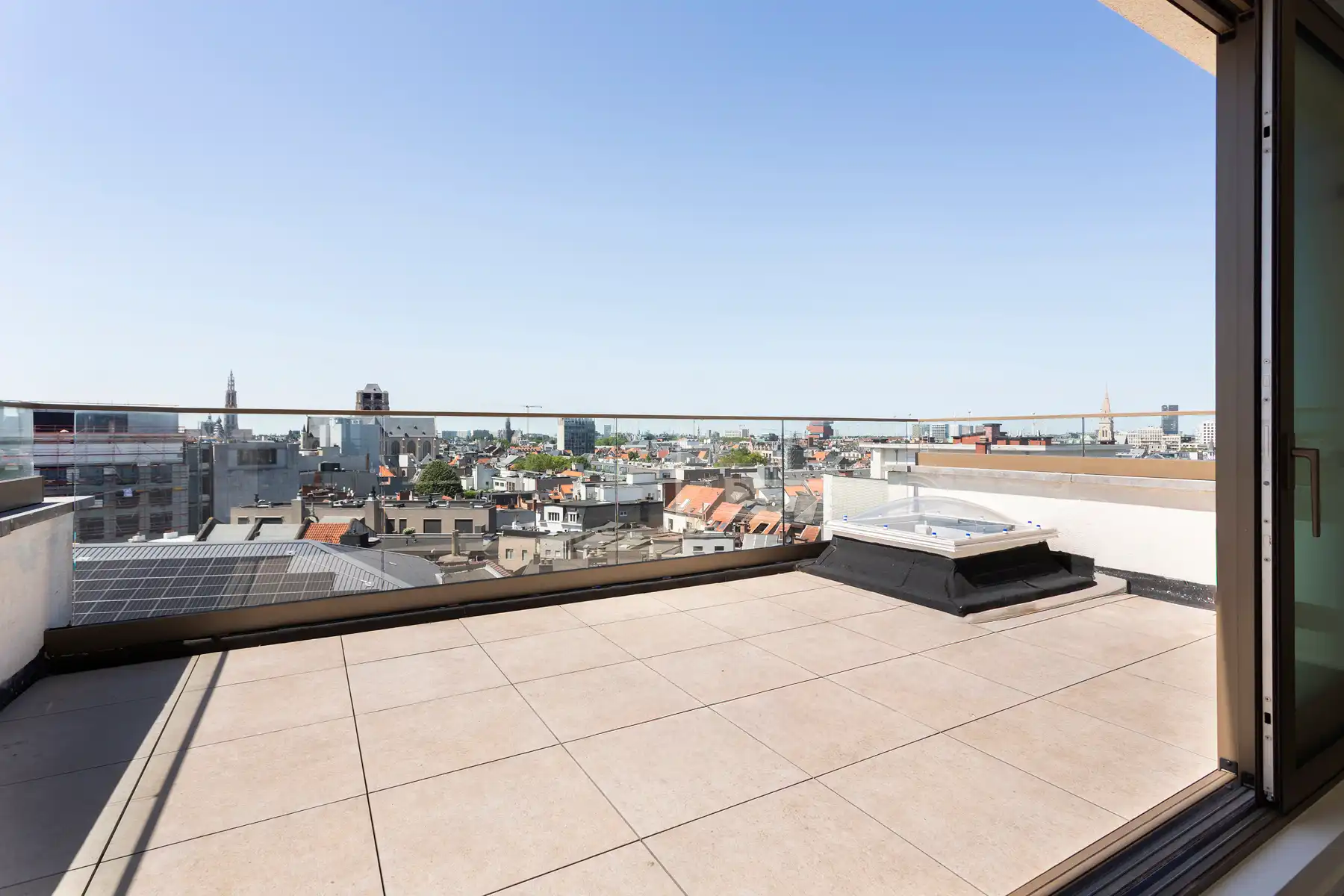Exclusief penthouse frontaal zicht op Opera en ultra comfort foto 4
