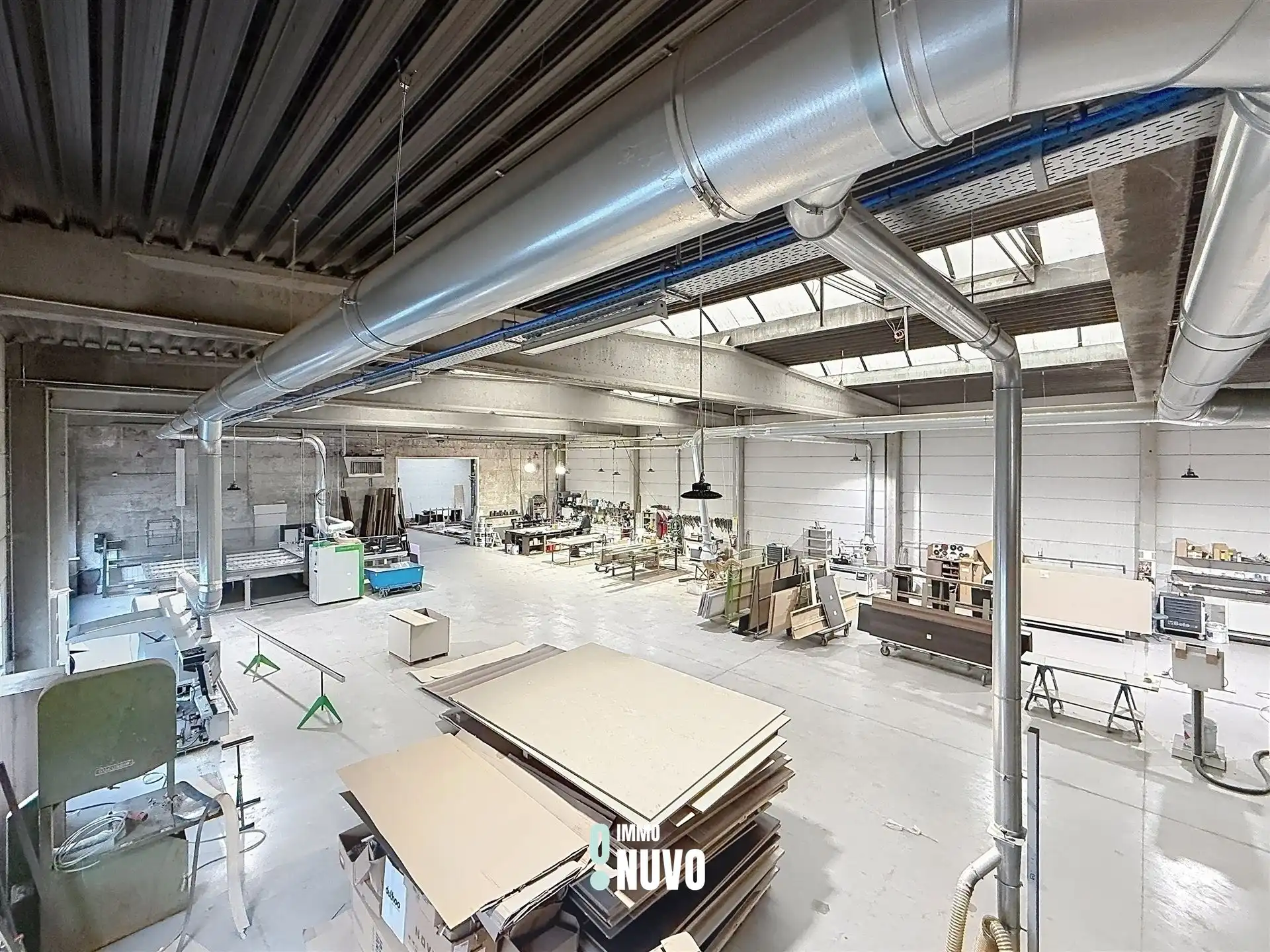 Magazijnen + Kantoren + Showroom foto 13