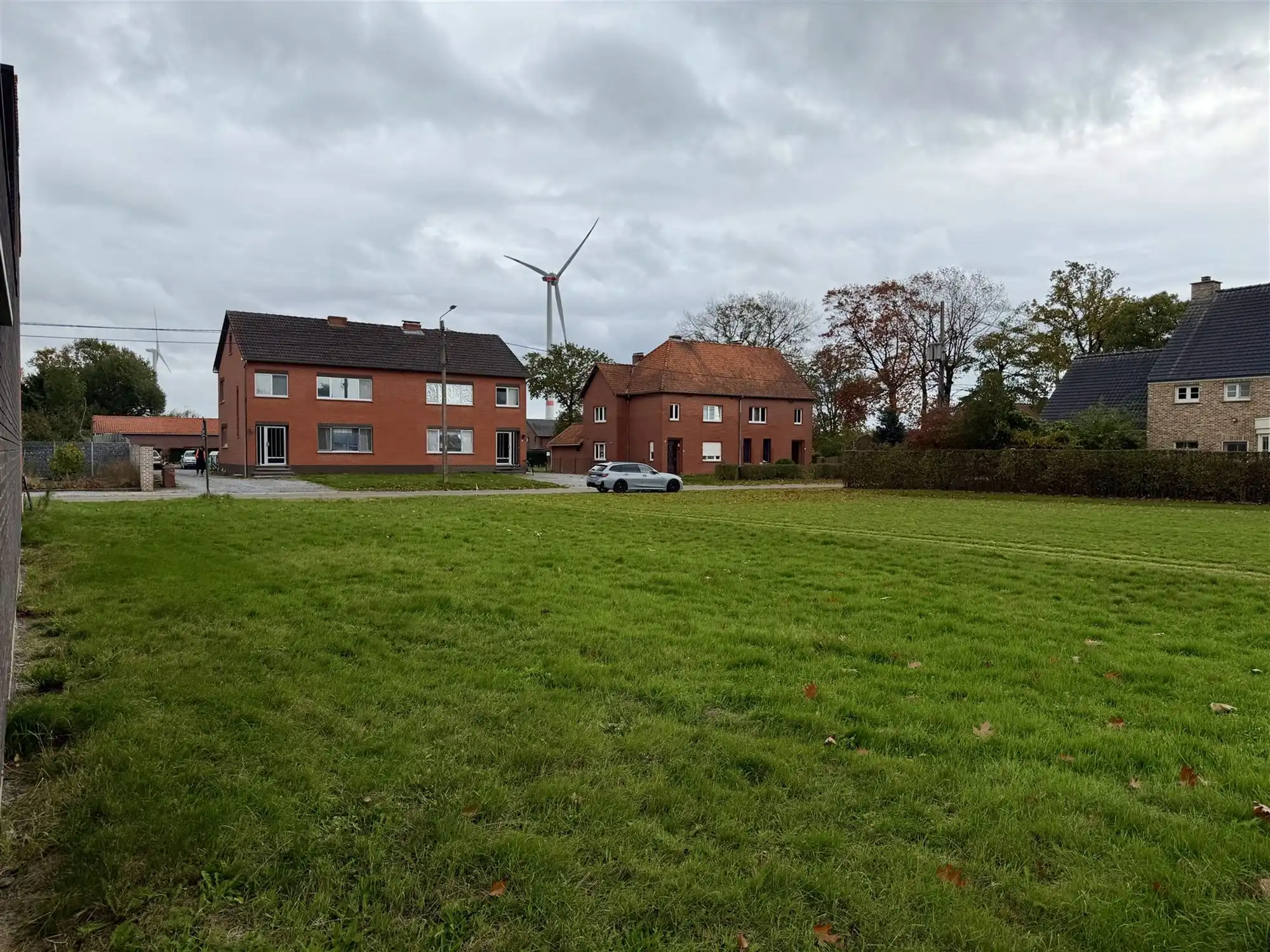 RUIM PERCEEL VOOR HALF OPEN BEBOUWING OP RUSTIGE LIGGING IN GENK foto 4