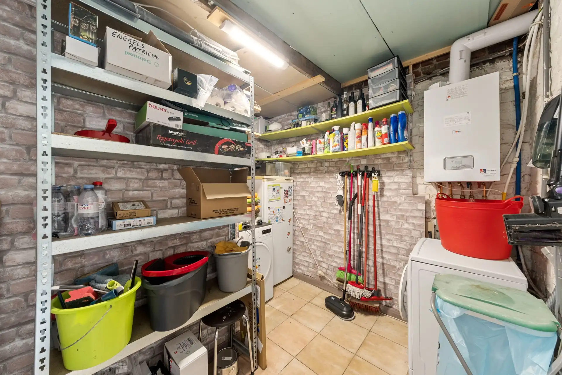 WONING | 3 KAMERS | TUIN | UITWEG MET 2 PARKINGS ACHTERAAN foto 8