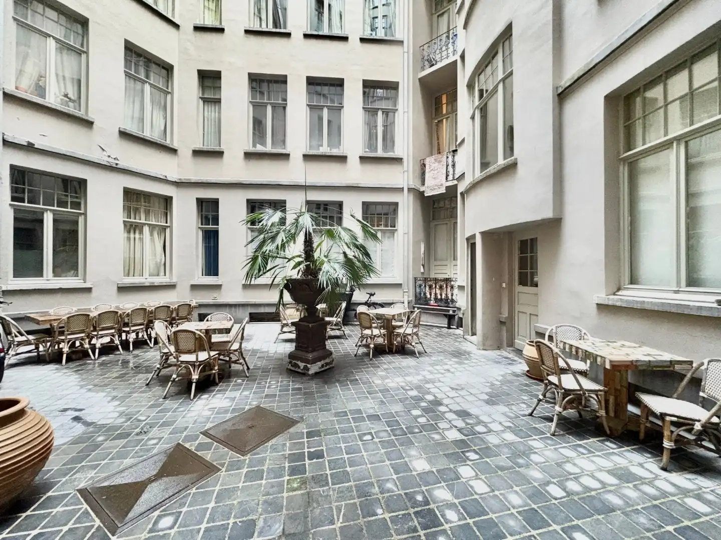 2-slaapkamerappartement met karakter in bruisende wijk Zurenborg foto 20