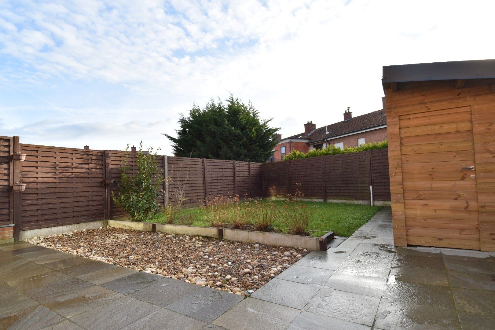 Volledig gerenoveerde woning met tuin en 3 slaapkamers foto 15