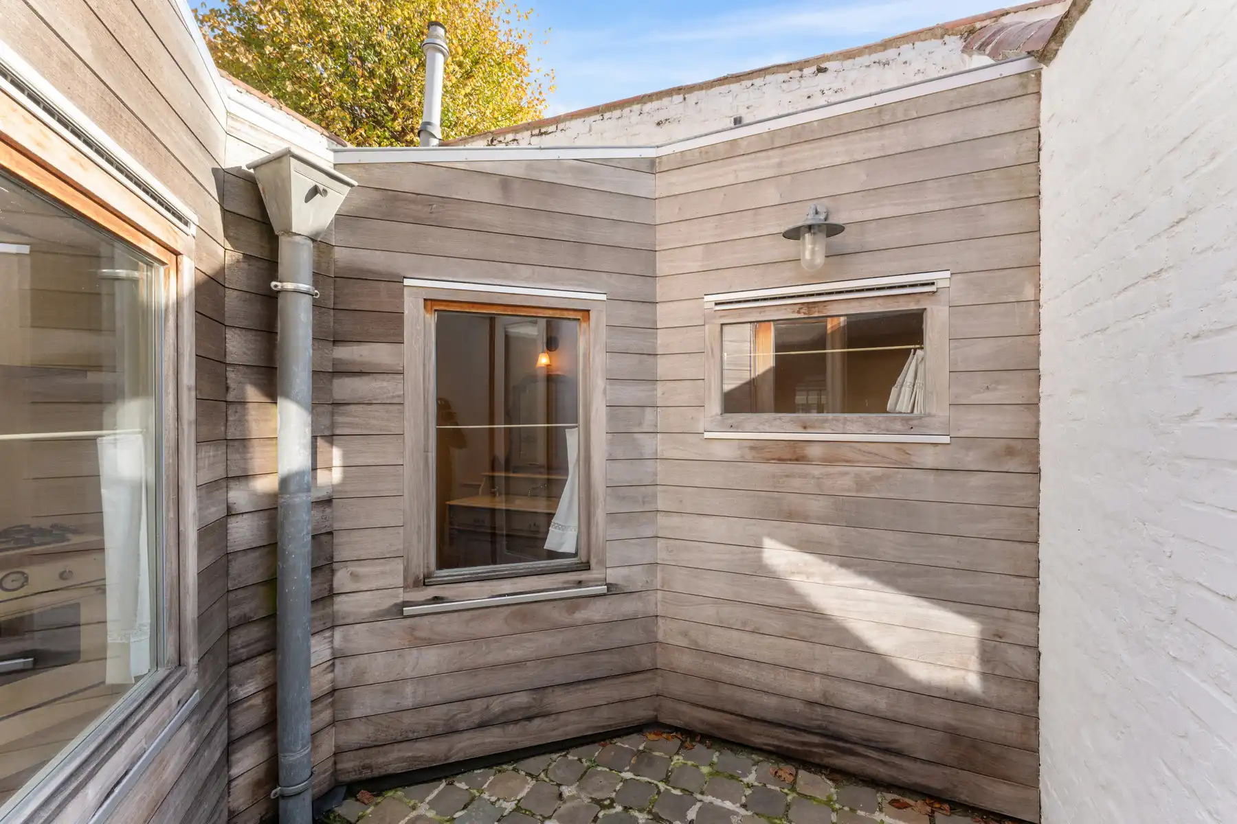 Instapklare woning op een goede locatie nabij centrum Brugge foto 12