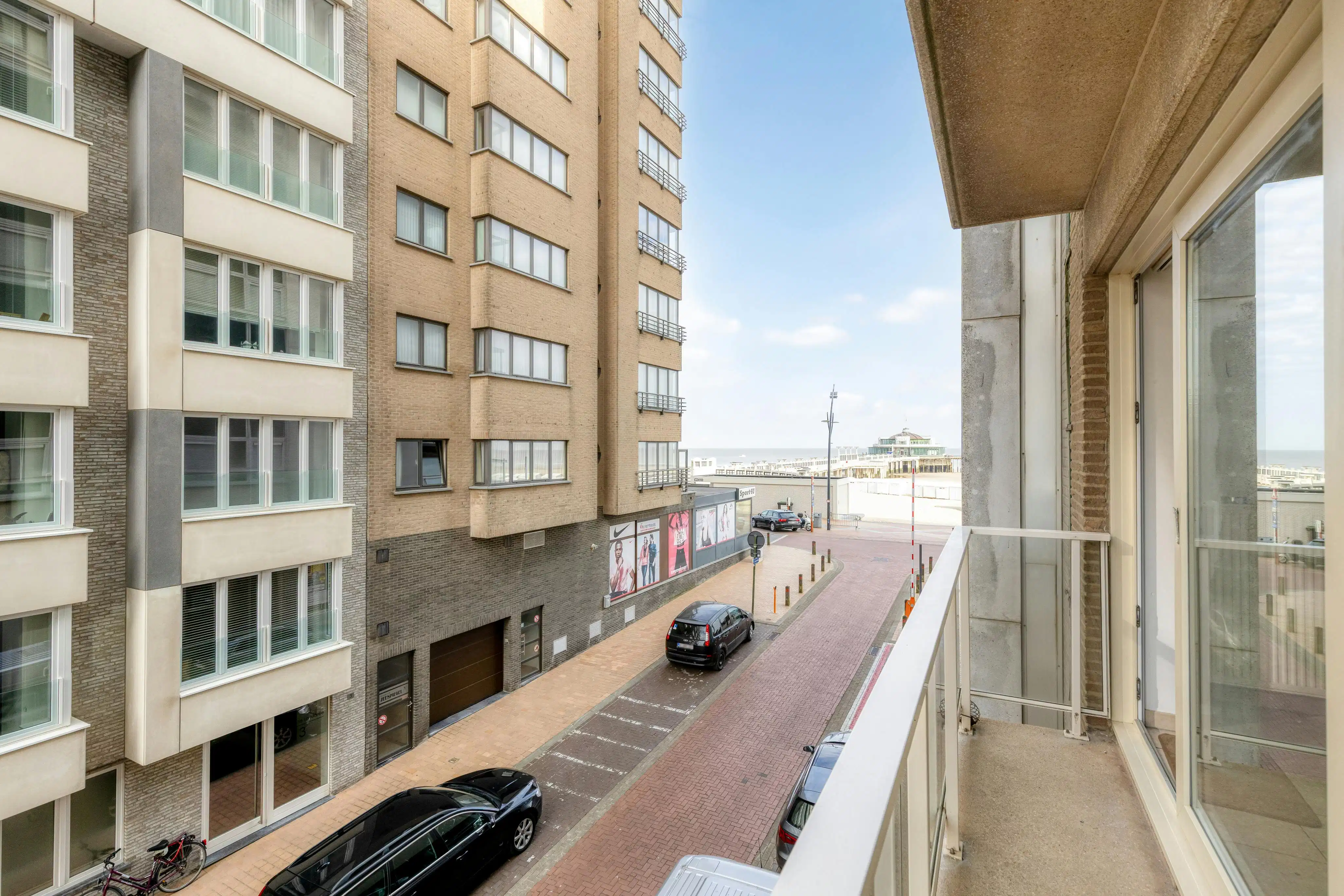 Appartement met twee slaapkamers te koop in Blankenberge foto 9