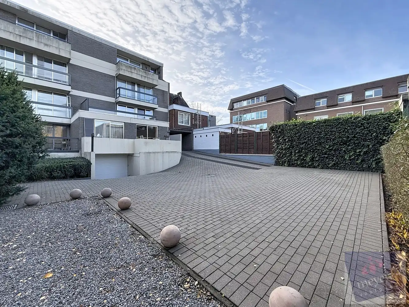 4 bovengrondse autostaanplaatsen te Hasselt – veilig, toegankelijk en rendabel foto 7