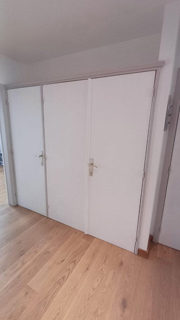 Ruim en zonnig appartement met 2 slaapkamers foto 12