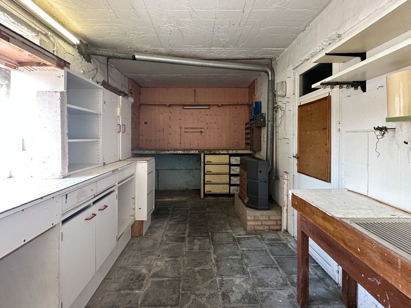 Halfopen bebouwing met 4 slaapkamers, dubbele garage en tuin foto 15