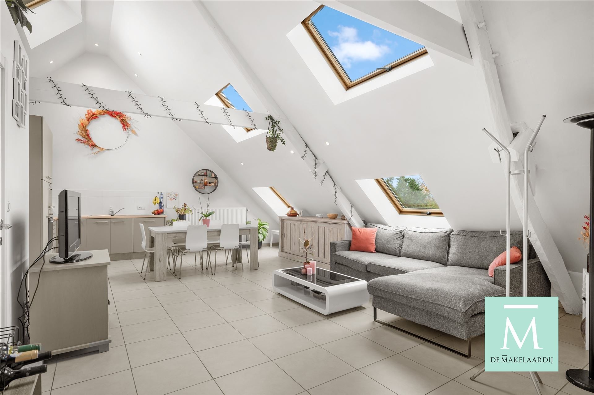 Uiterst charmant appartement met 2 slaapkamers op toploactie! foto 2