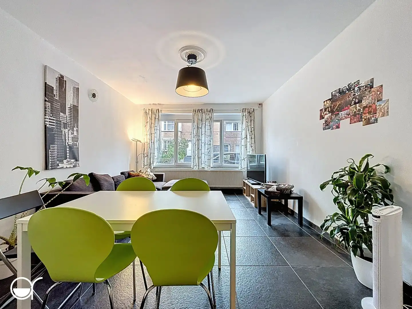 Gelijkvloers appartement met koer op gegeerde locatie foto 4