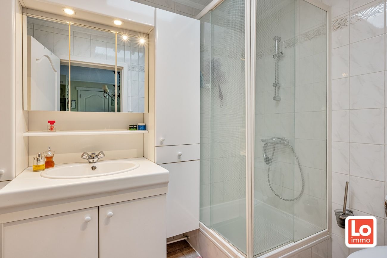 Charmante halfopen woning met inpandige garage op een rustige en groene locatie in Beervelde! foto 18