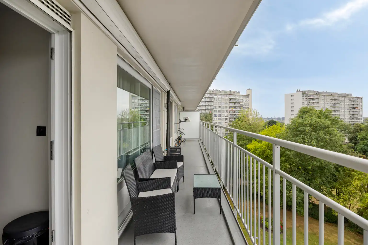 Volledig gerenoveerd appartement van 83 m² met 2 terrassen foto 15