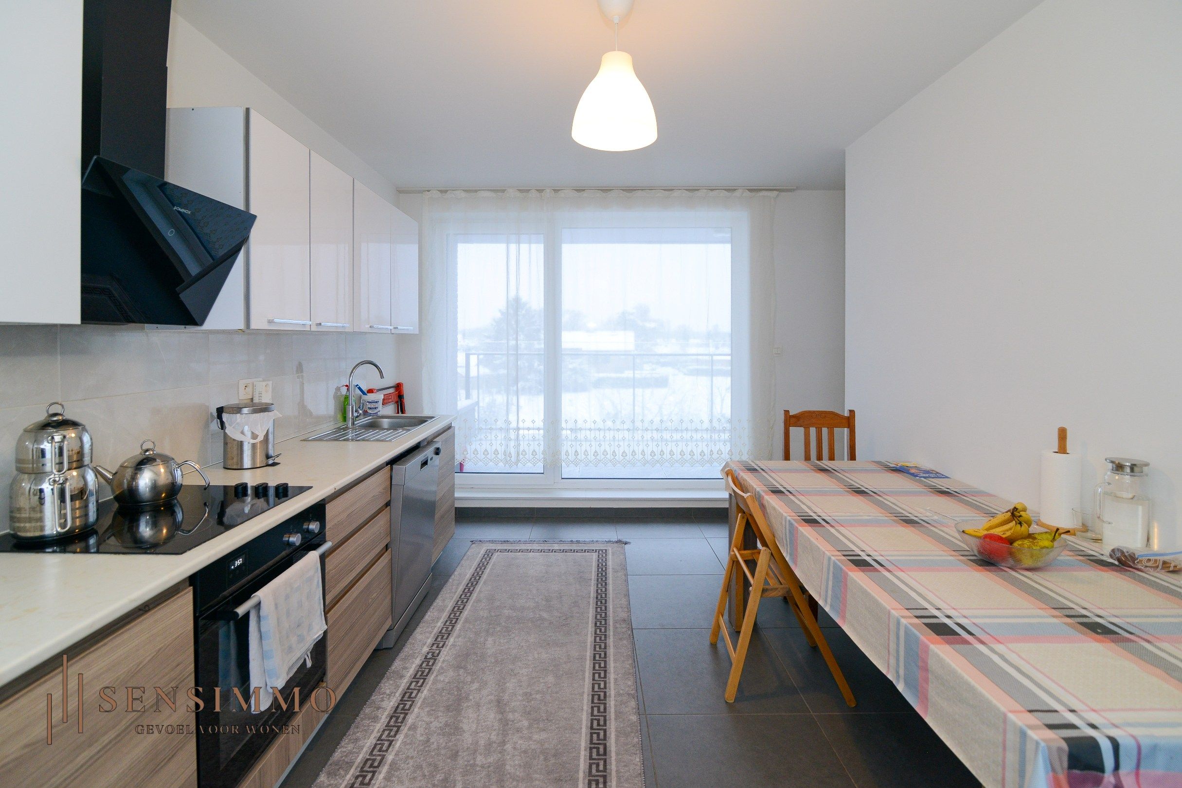 Tweeslaapkamer appartement met dubbel terras, parking en kelderberging foto 10