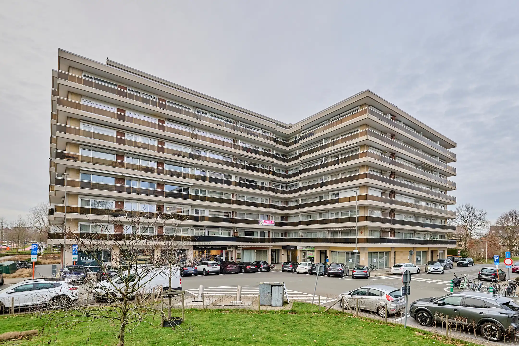 Centraal gelegen éénslaapkamerappartement in hartje Hasselt foto {{pictureIndex}}