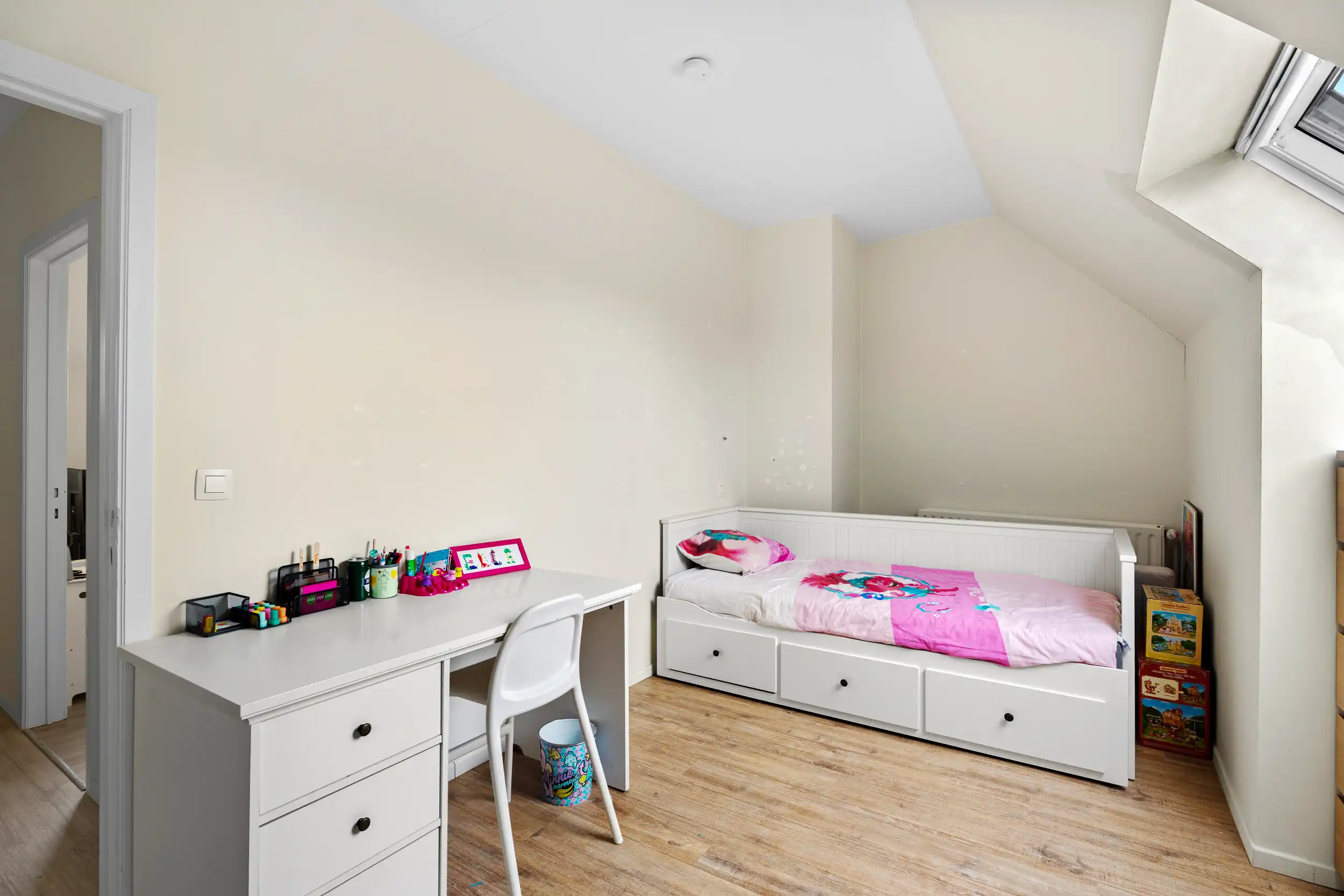 Duplex appartement in het hart van Lokeren! foto 8