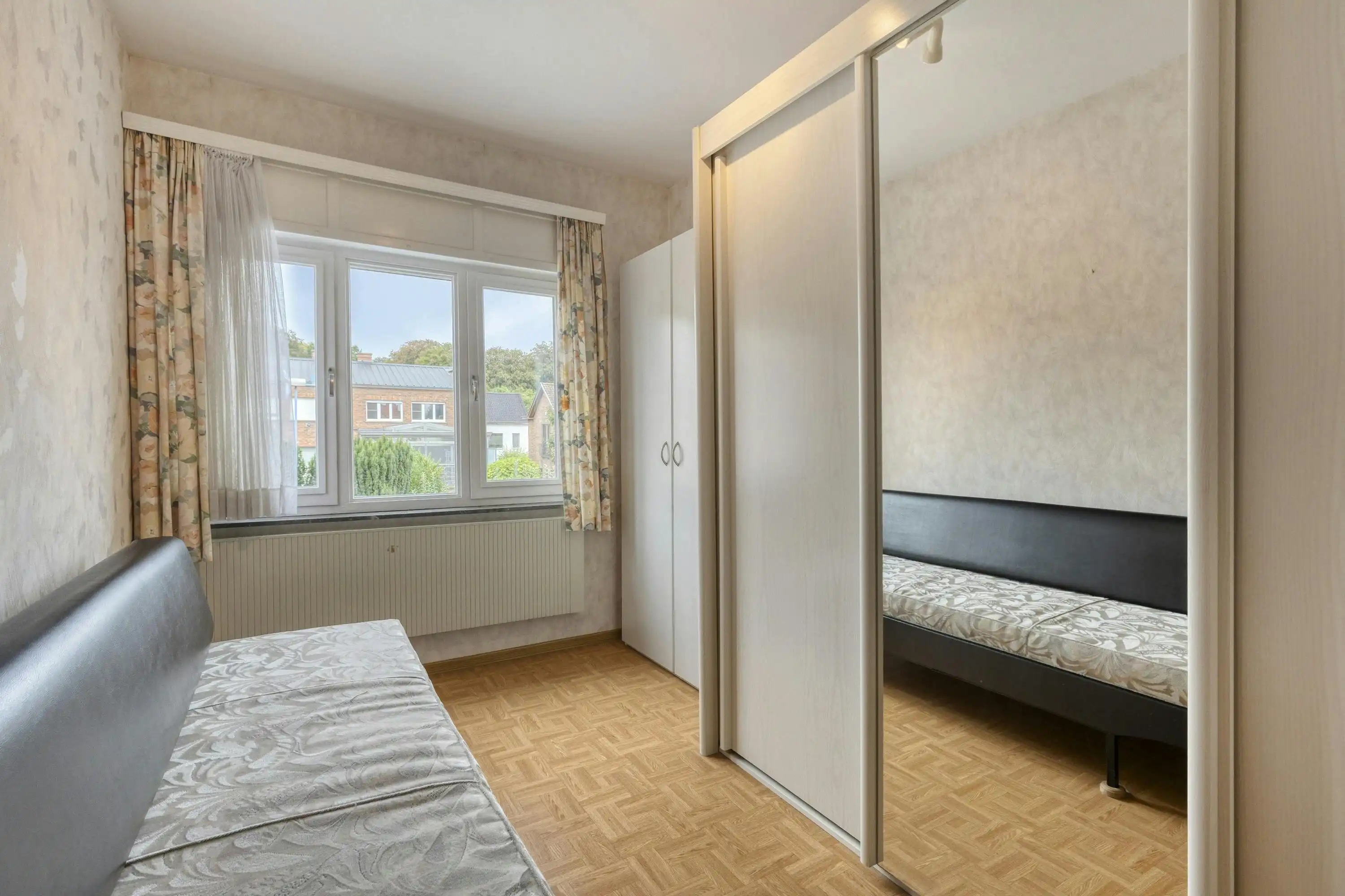 Halfopen huis op rustige locatie te koop te Brugge foto 11