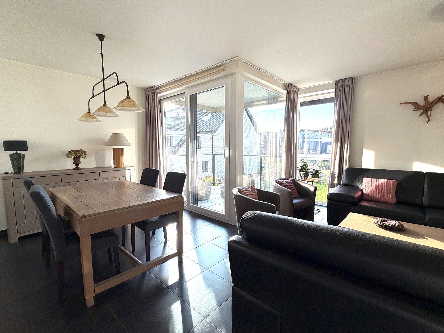 Prachtig appartement aan de Lauwse Leieboorden! foto 3