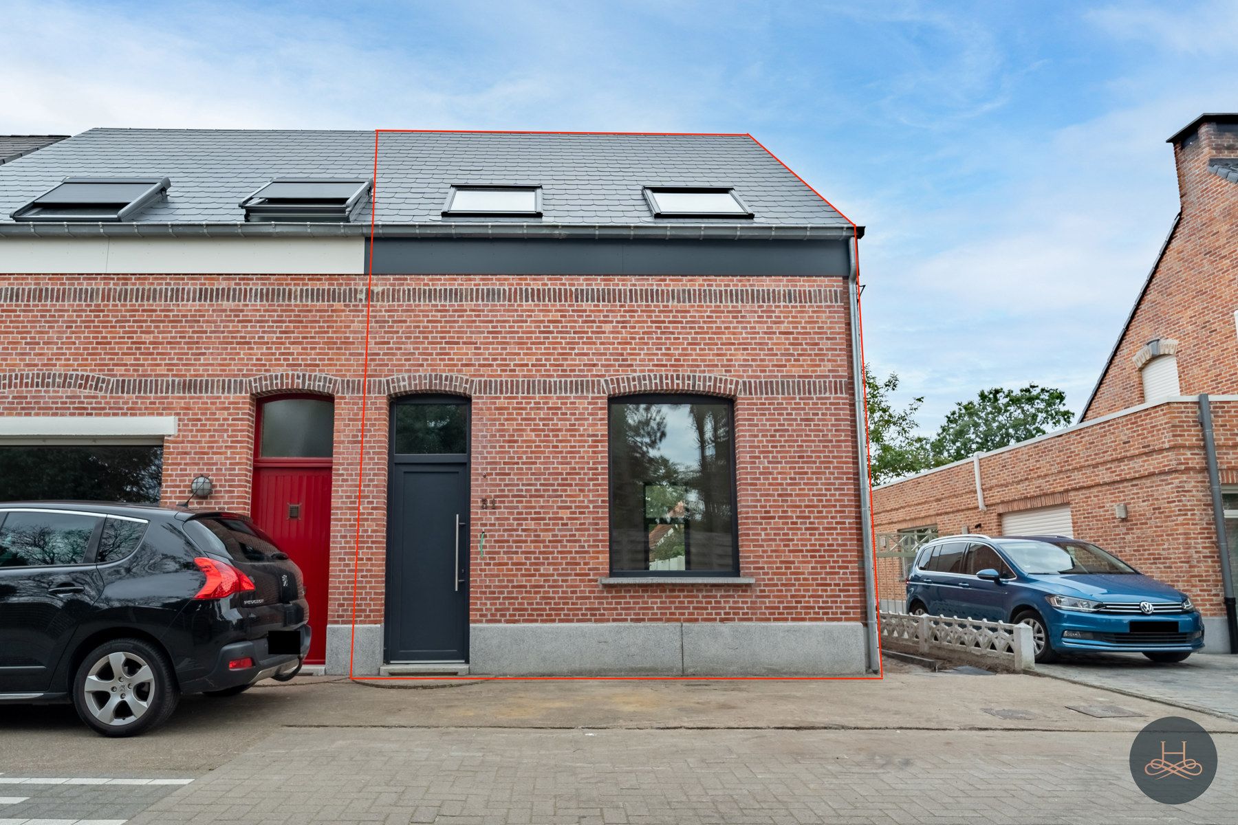 Prachtig gerenoveerde HOB in rustige straat foto {{pictureIndex}}