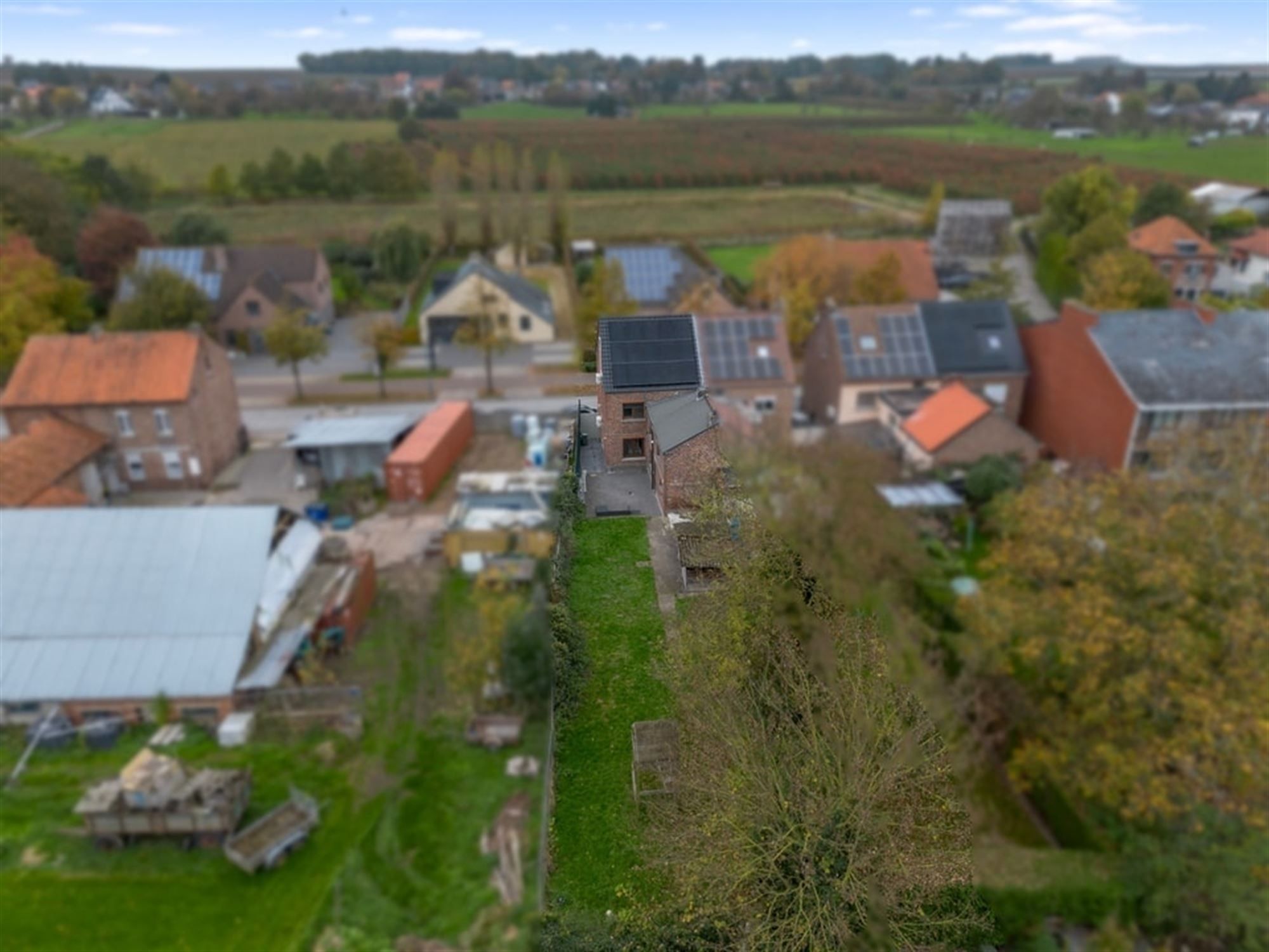 GEZELLIGE GEZINSWONING MET 15 ZONNEPANELEN IN HET LANDELIJKE VELM foto 4