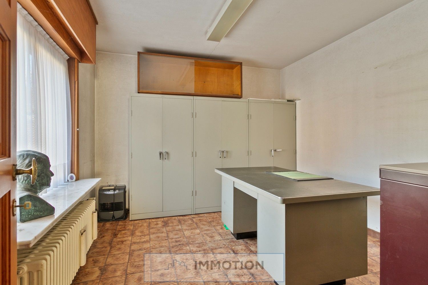 Ruime villa, 5 slaapkamers, op een perceel van 1200 m2 foto 4